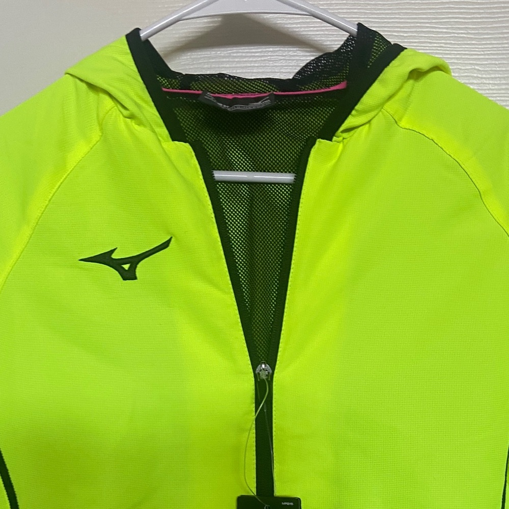 Mizuno Neon Yellow Hooded Lightweight Utility Jacket with Black Accents - Picture 12 of 12